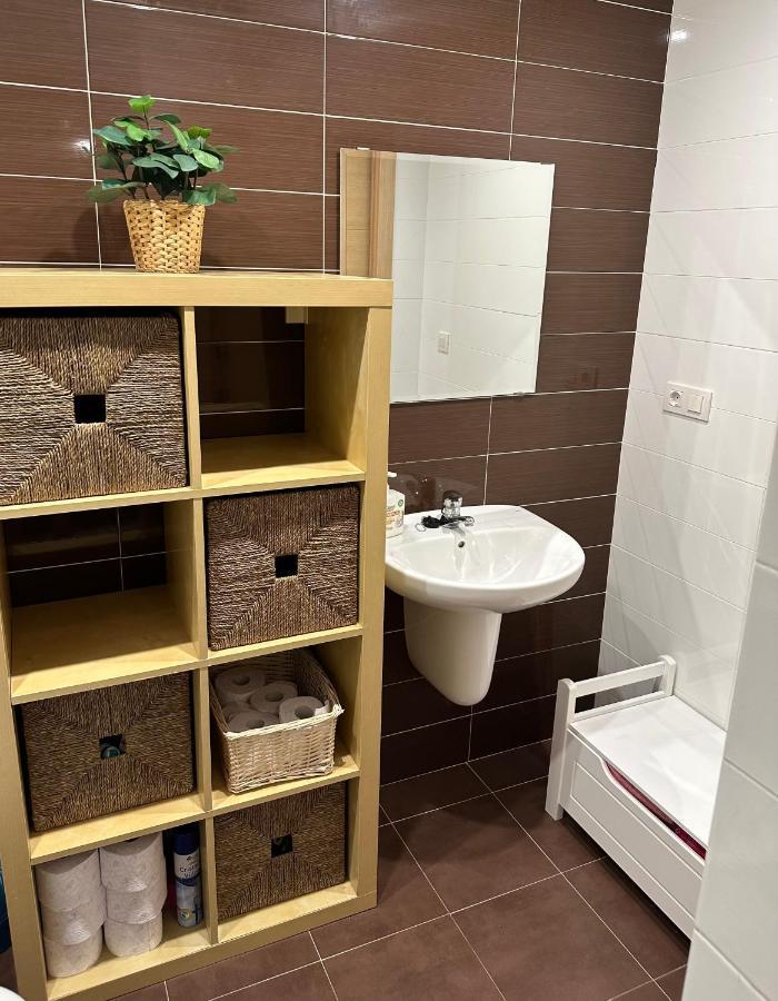 Arnela Reinante Apartment Barreiros Ngoại thất bức ảnh