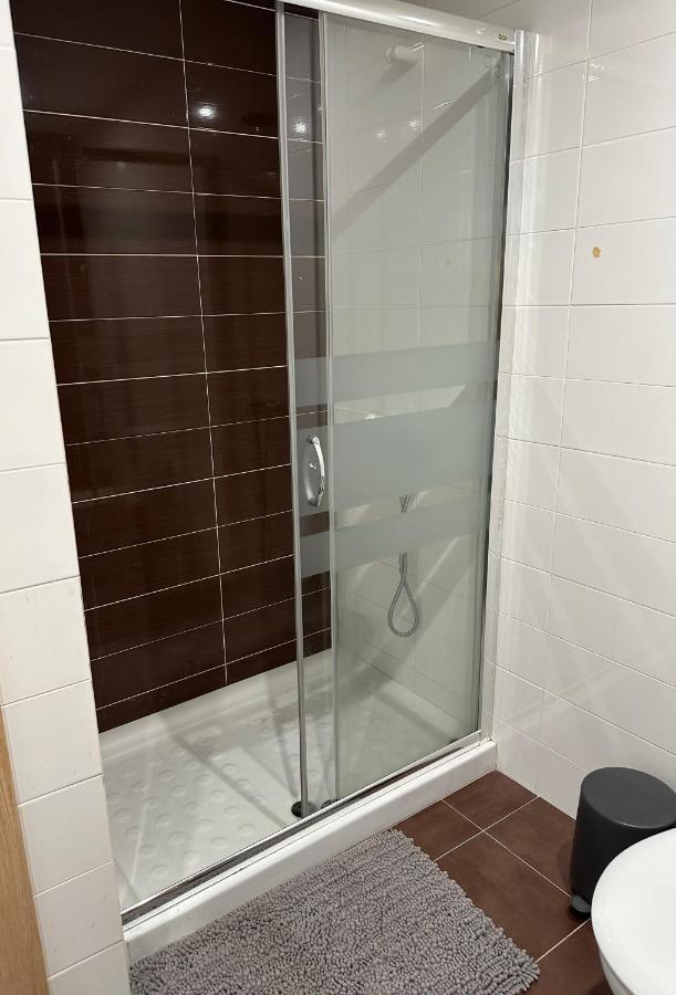 Arnela Reinante Apartment Barreiros Ngoại thất bức ảnh